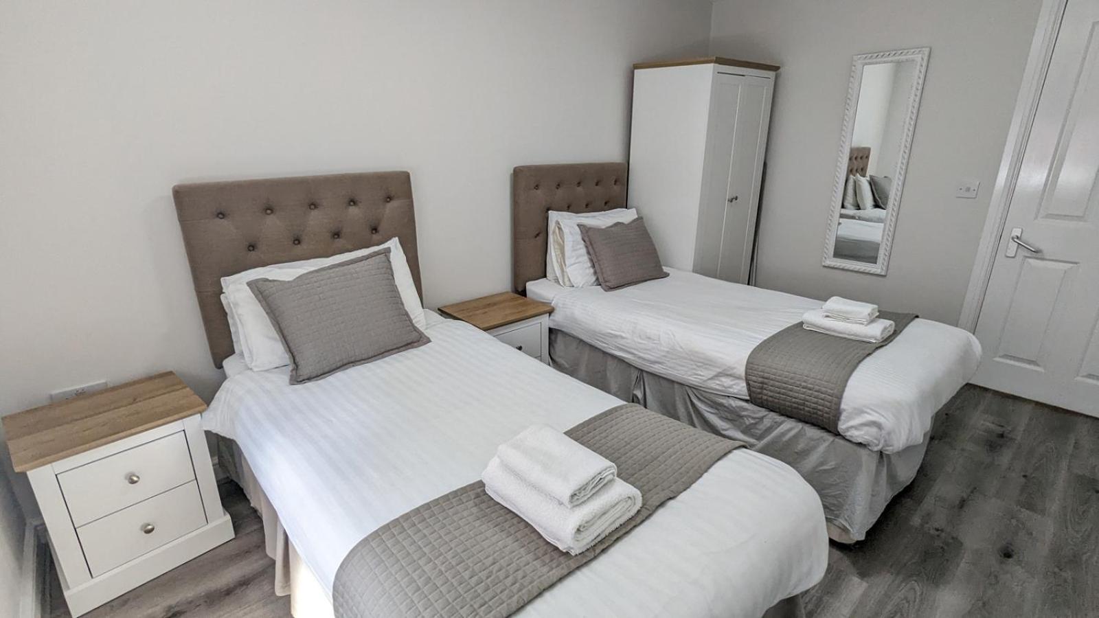 Cocoon @ International Inn + Apartments Liverpool Exteriör bild