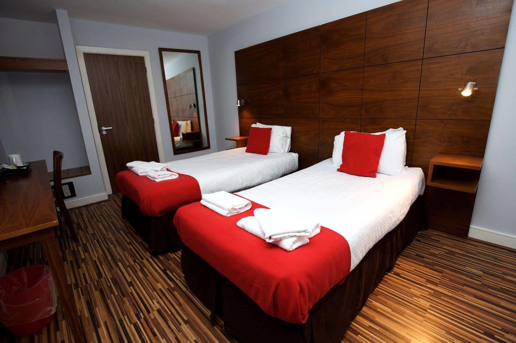 Cocoon @ International Inn + Apartments Liverpool Exteriör bild